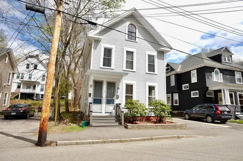 14 Essex Street Concord NH 03301