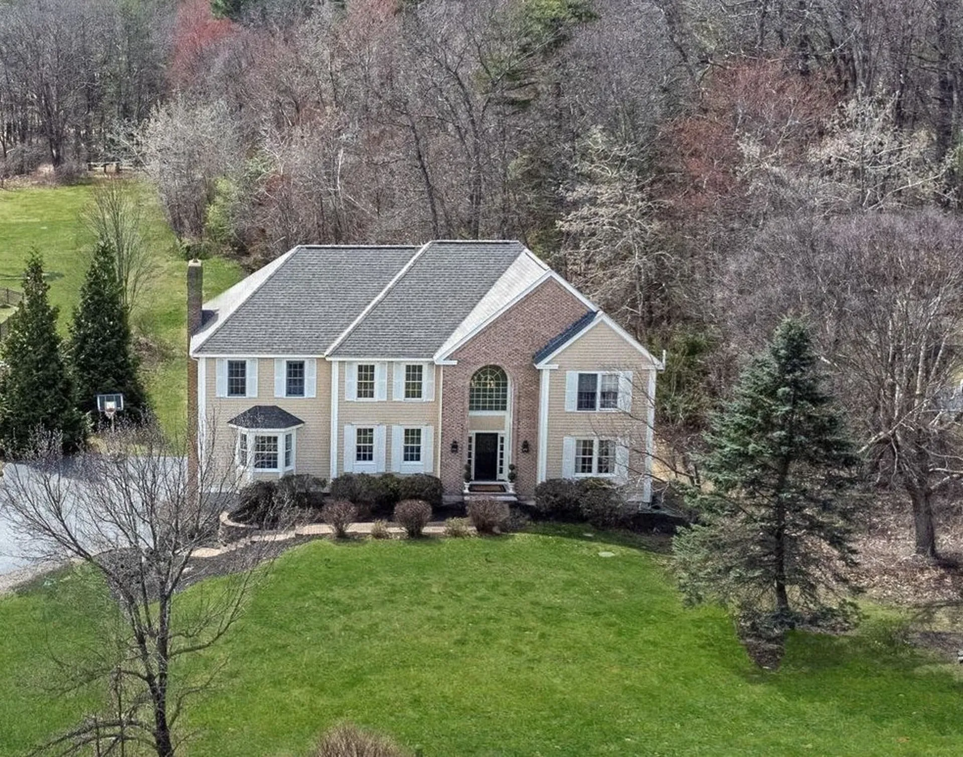 6 Chestnut Street Windham NH 03087