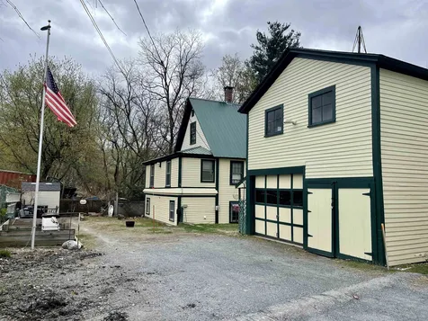 12 Sunnyside Avenue Claremont NH 03743