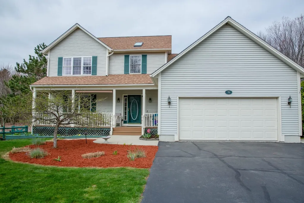 76 Katie Lane Williston VT 05495