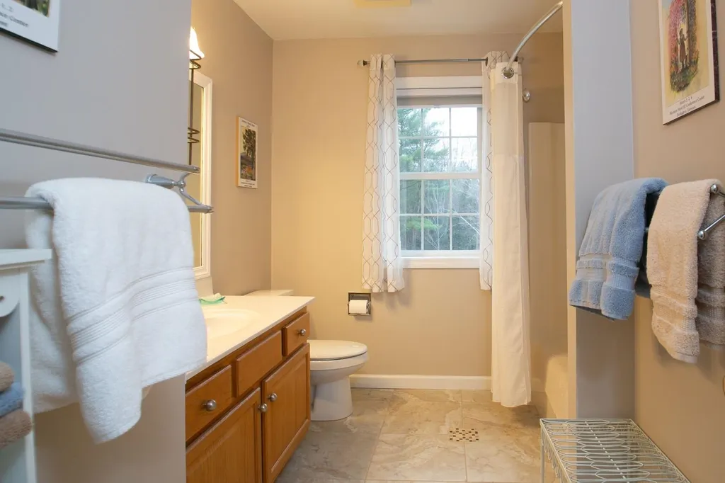 76 Katie Lane Williston VT 05495