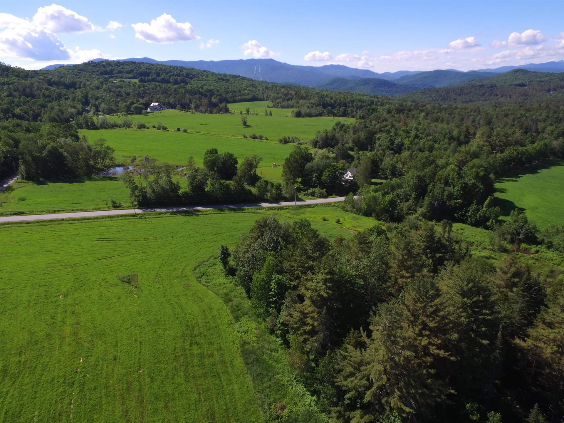 813 Plunkton Road Warren VT 05674