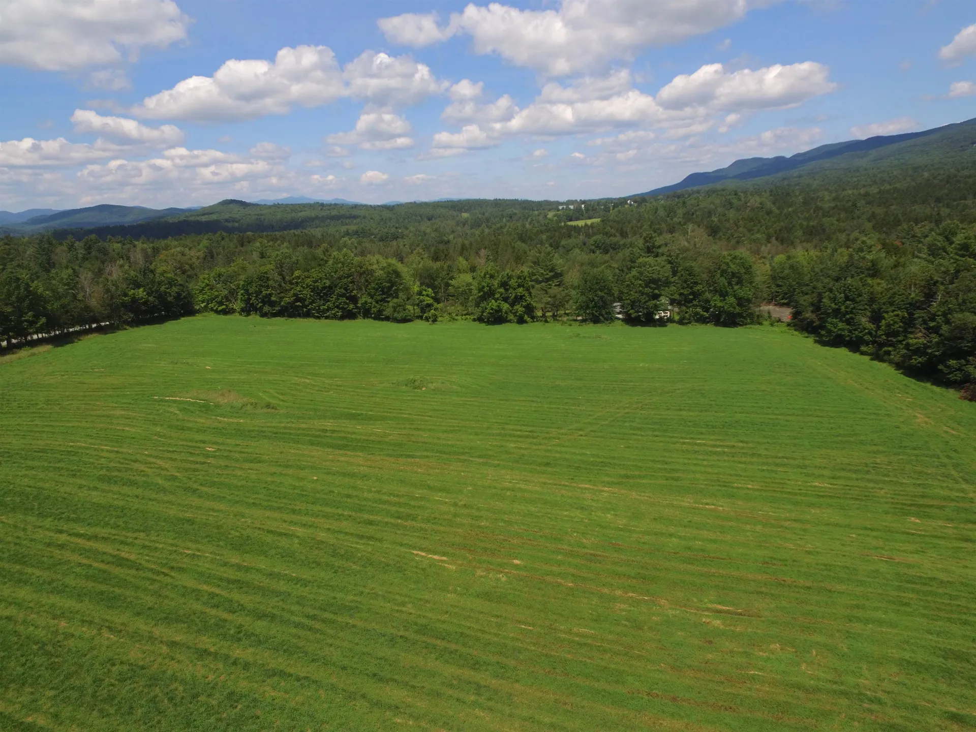 813 Plunkton Road Warren VT 05674