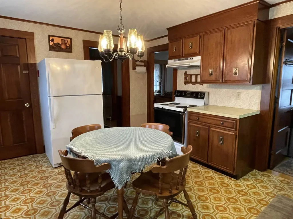 13 Orchard Street Franklin NH 03235