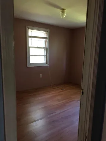 20 Hemlock Street Hillsborough NH 03244