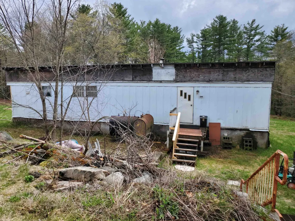 314 Us Route 4 Canaan NH 03741
