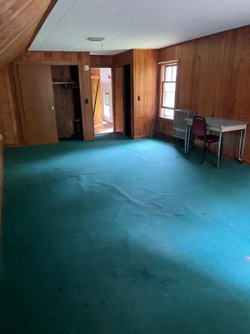 660 South Main Street Wolfeboro NH 03894