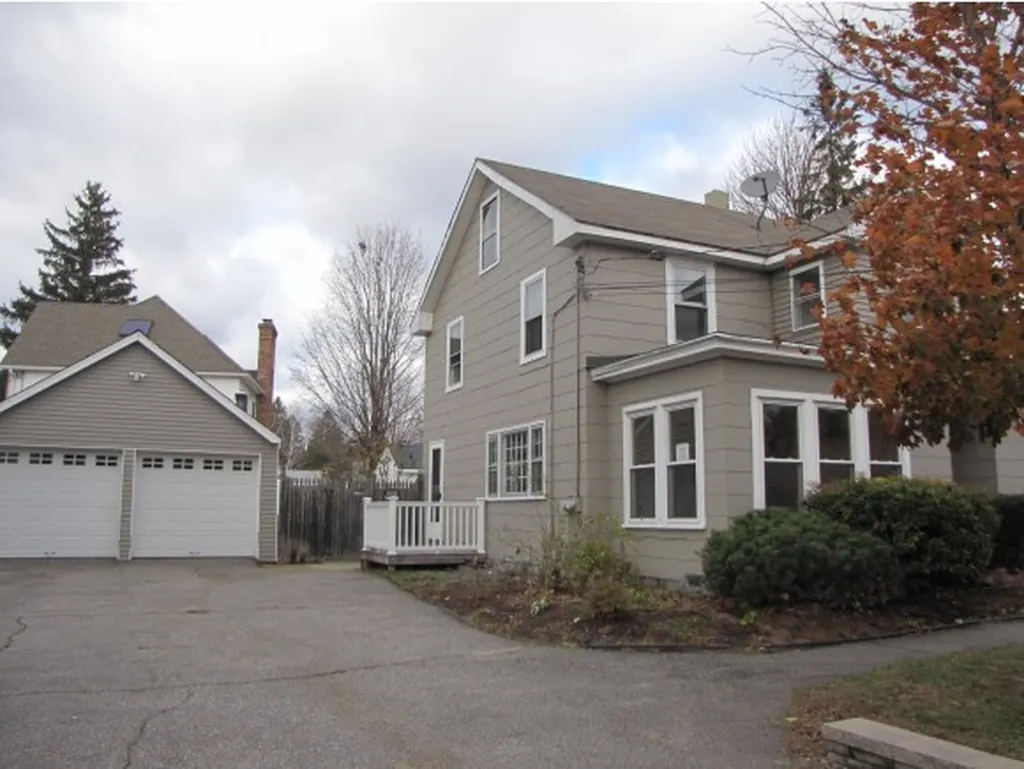 109 Goffstown Road Manchester NH 03102