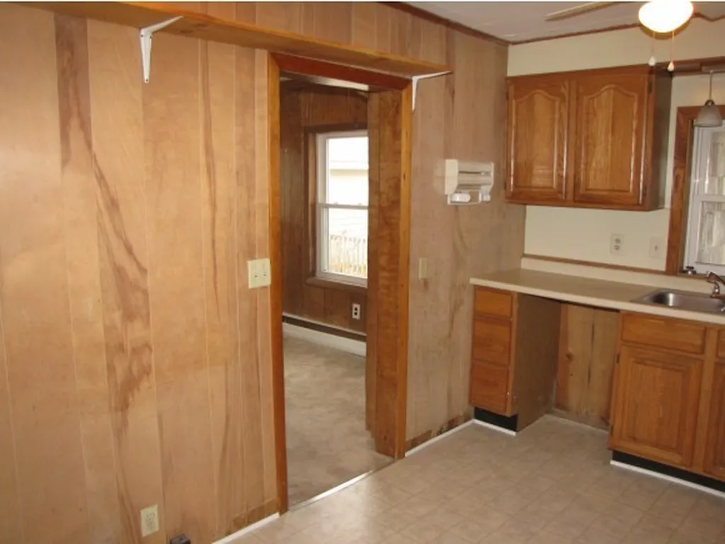 109 Goffstown Road Manchester NH 03102