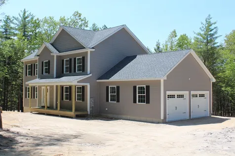 697 Candia Road Chester NH 03036
