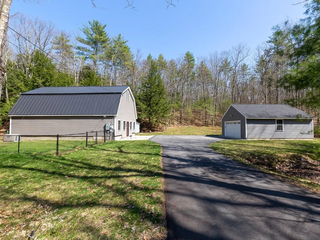 24 Hansonville Road Barrington NH 03825