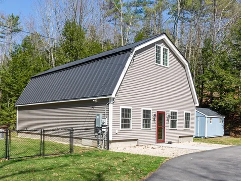 24 Hansonville Road Barrington NH 03825