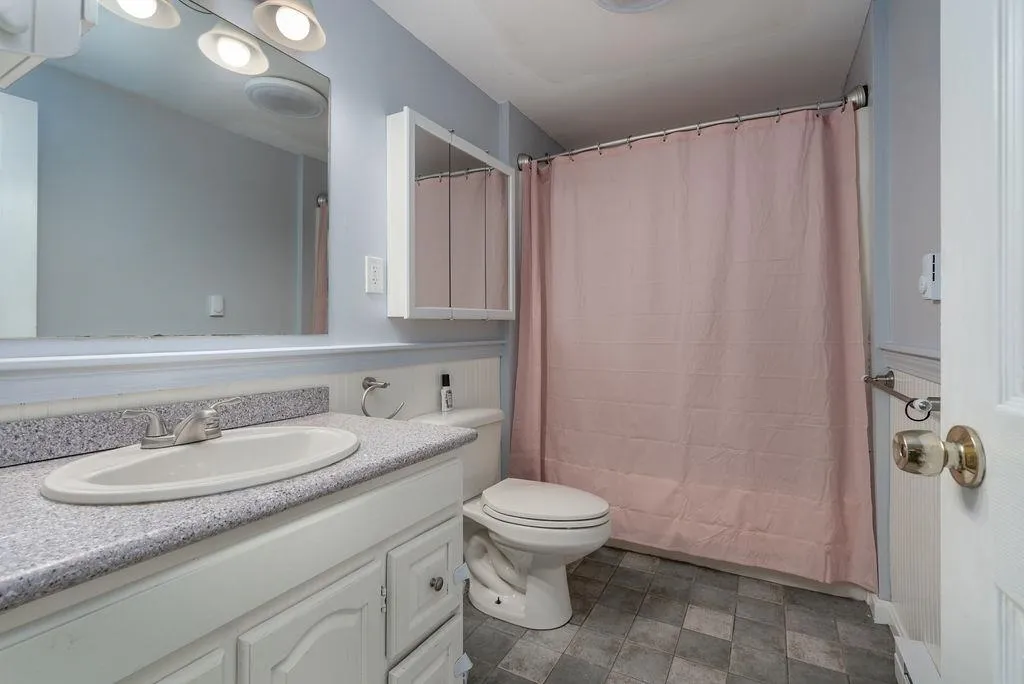 71 Hobson Avenue Hampton NH 03842
