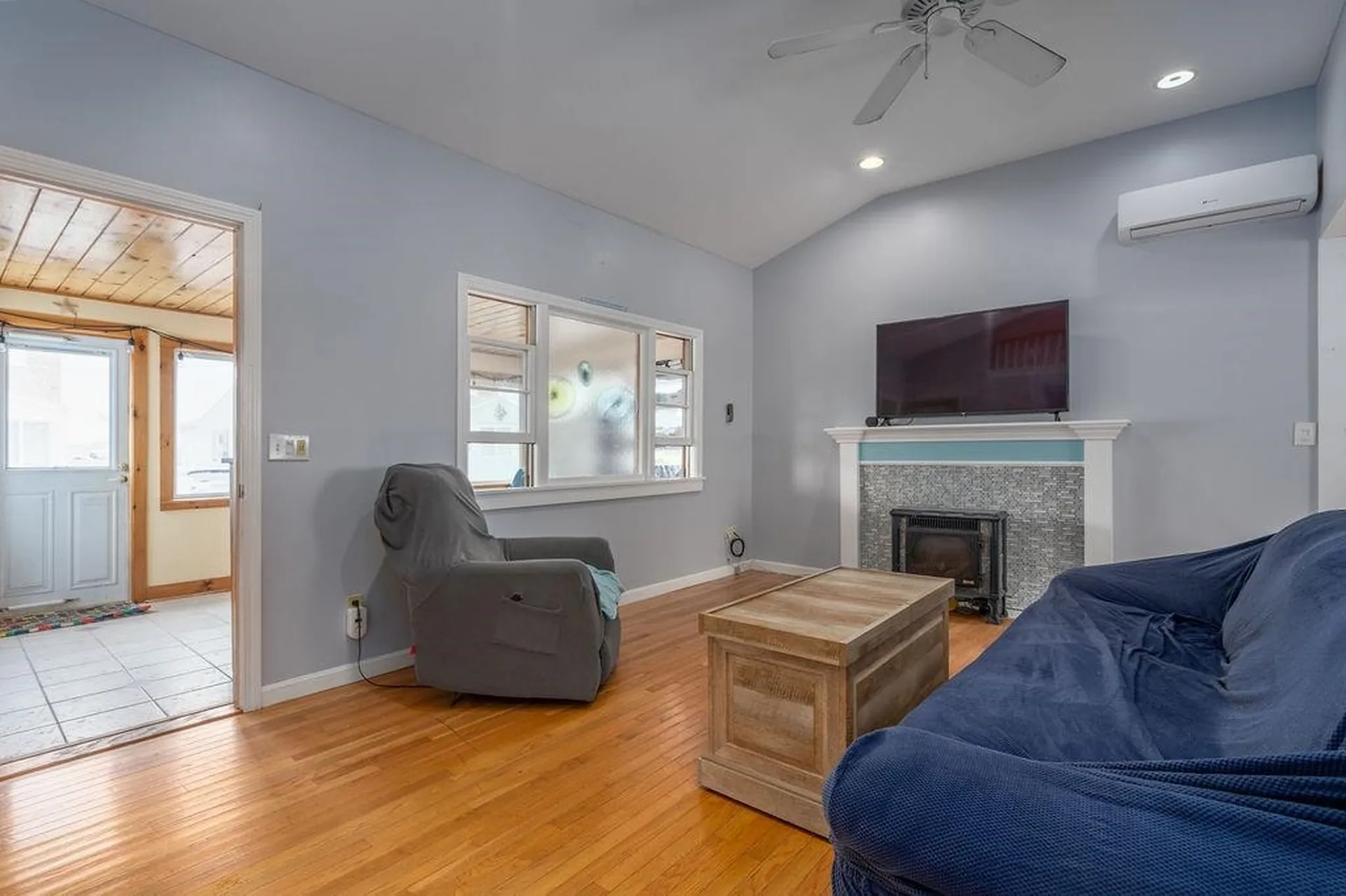 71 Hobson Avenue Hampton NH 03842