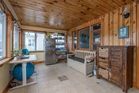 71 Hobson Avenue Hampton NH 03842