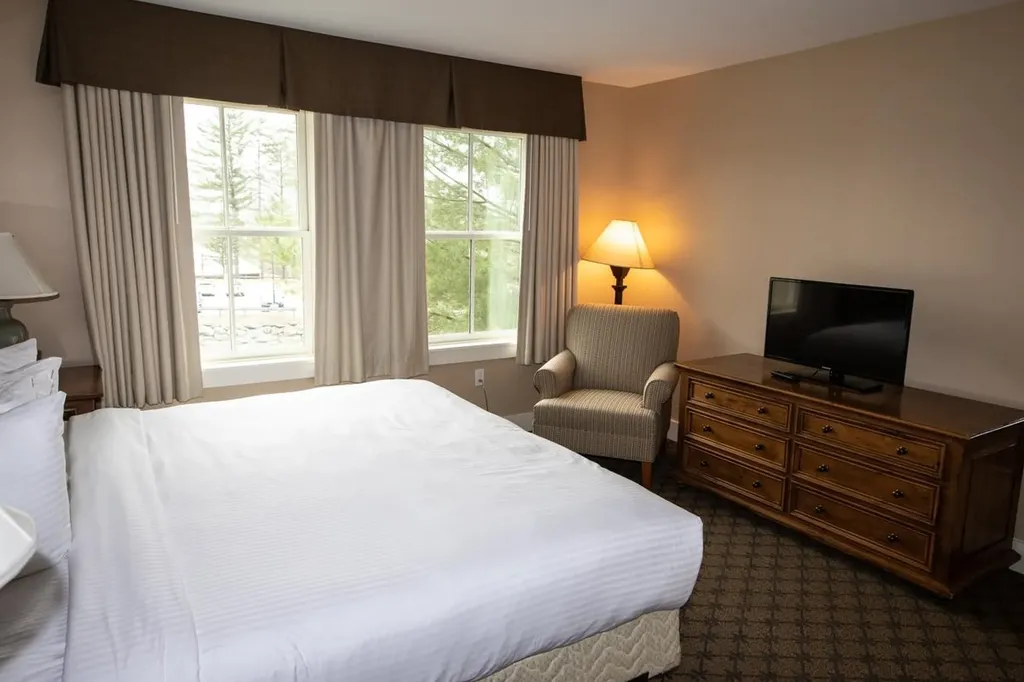 502/504 Qtr. I I I Adams House Ludlow VT 05149