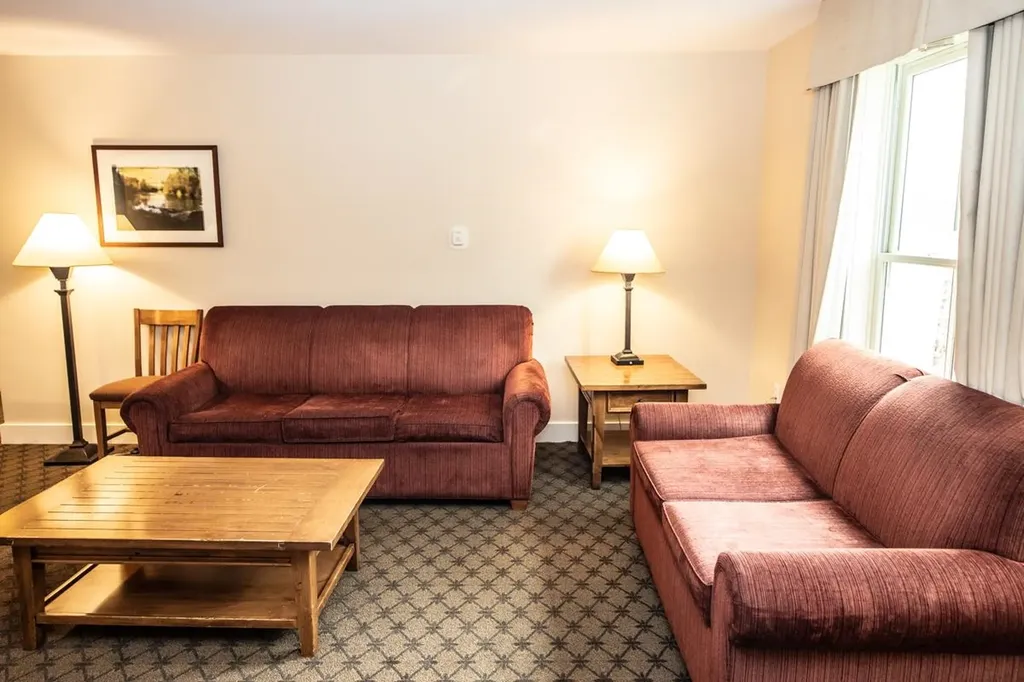 502/504 Qtr. I I I Adams House Ludlow VT 05149