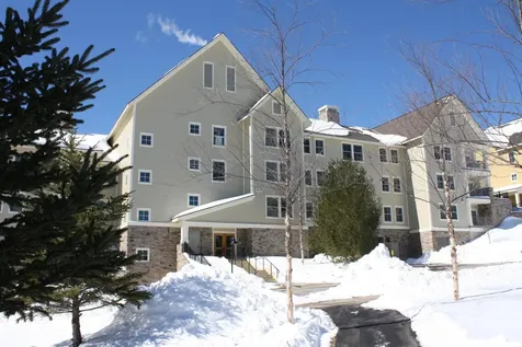 502/504 Qtr. I I I Adams House Ludlow VT 05149