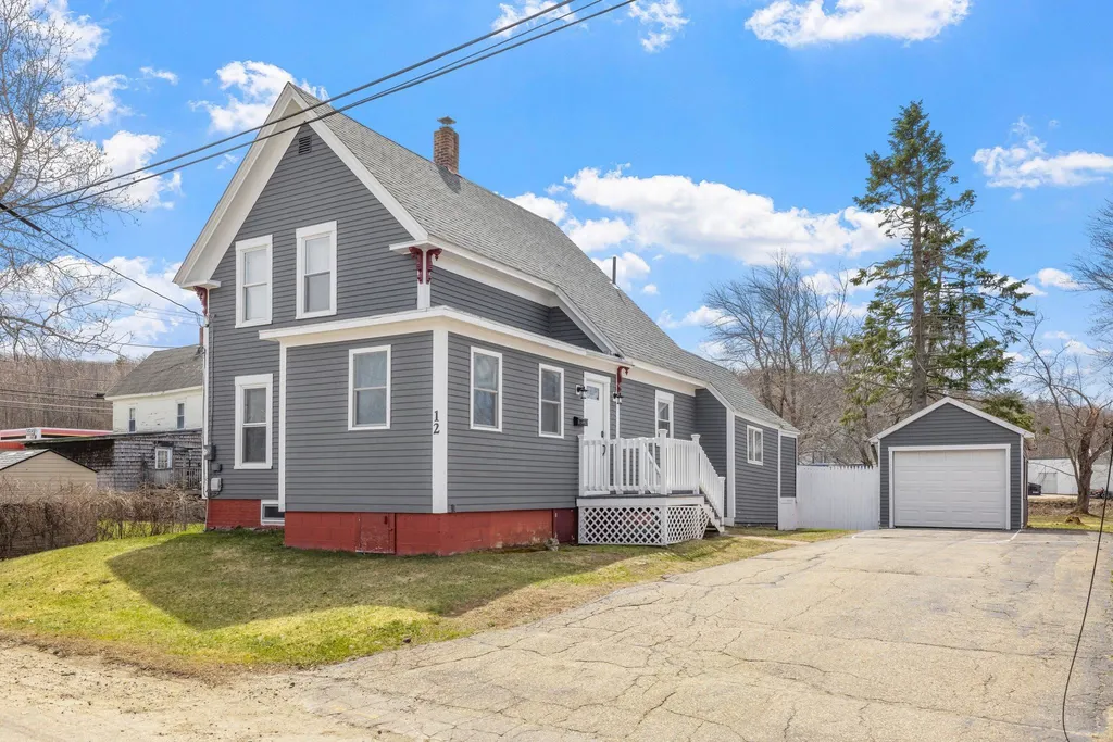 12 Keasor Court Laconia NH 03246