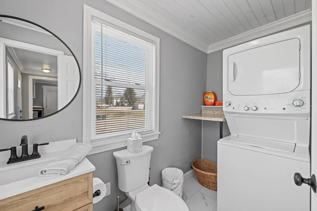 12 Keasor Court Laconia NH 03246