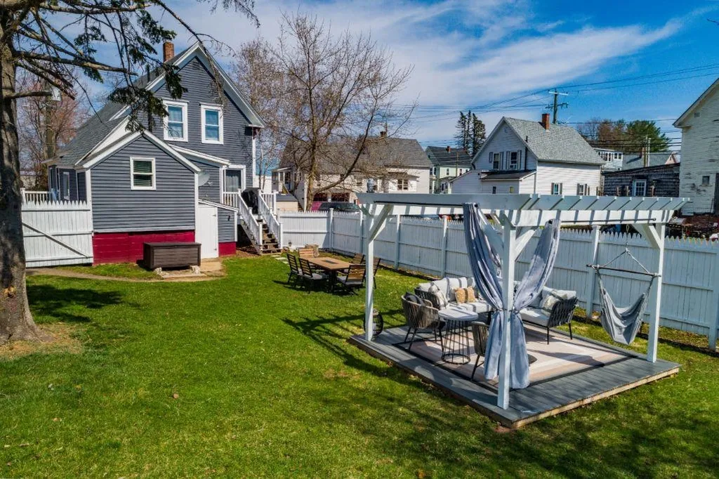 12 Keasor Court Laconia NH 03246