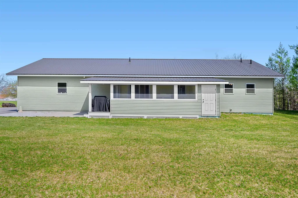 59 Conti Circle Barre Town VT 05641