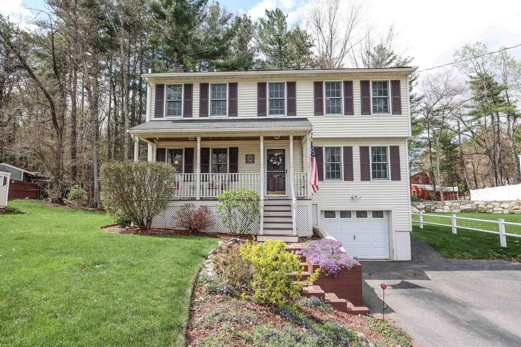 11 Twilight Drive Nashua NH 03062