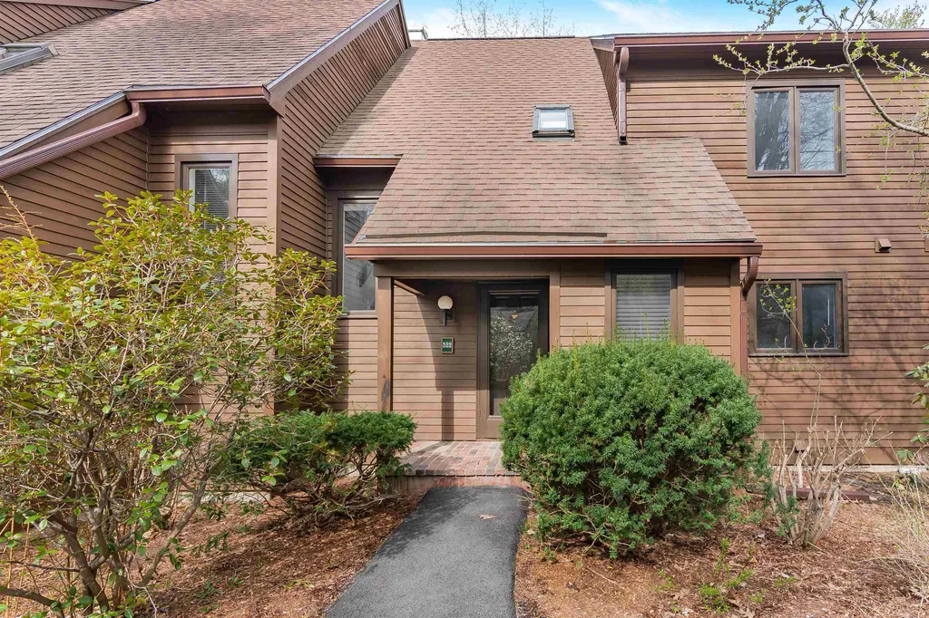 522 Acorn Lane Shelburne VT 05482