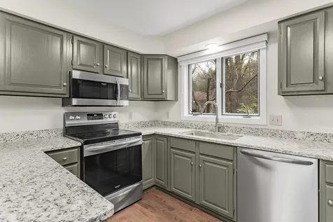 522 Acorn Lane Shelburne VT 05482
