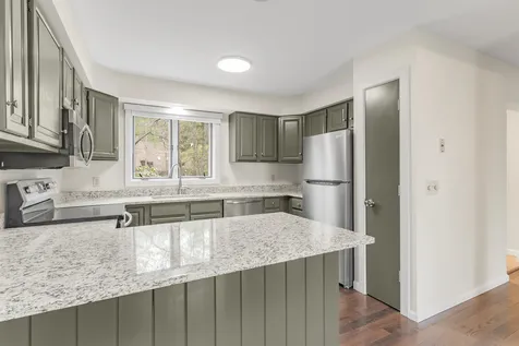 522 Acorn Lane Shelburne VT 05482
