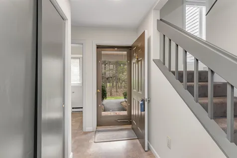 522 Acorn Lane Shelburne VT 05482