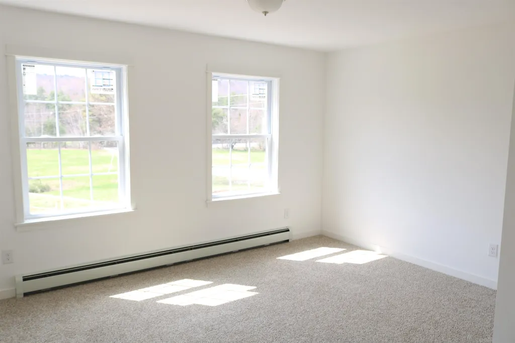 6 Dove Lane Canaan NH 03741