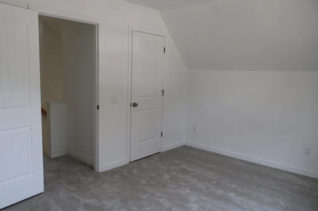 6 Dove Lane Canaan NH 03741