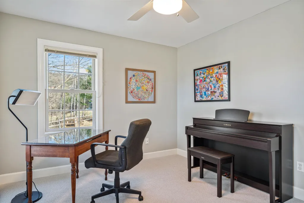 358 Cowdrey Path Woodstock VT 05071