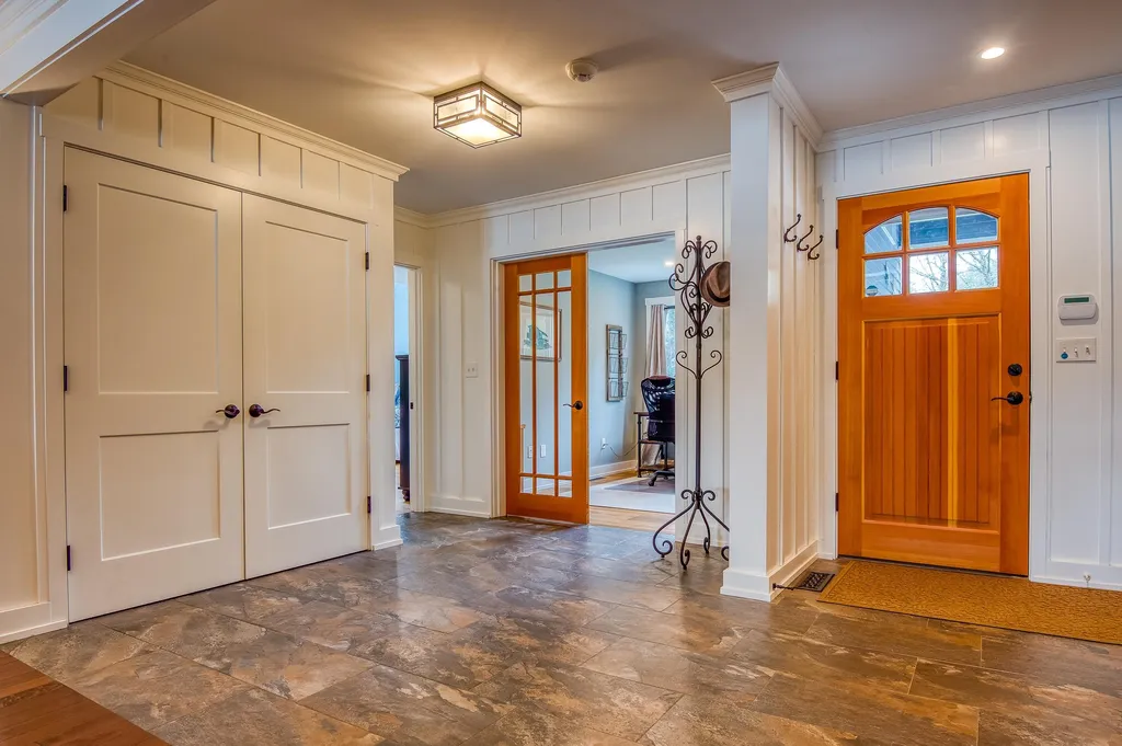 40 Black's Landing Road Moultonborough NH 03254