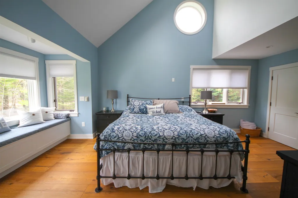 40 Black's Landing Road Moultonborough NH 03254