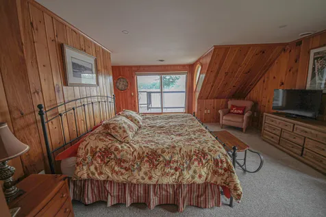 40 Black's Landing Road Moultonborough NH 03254