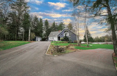 40 Black's Landing Road Moultonborough NH 03254
