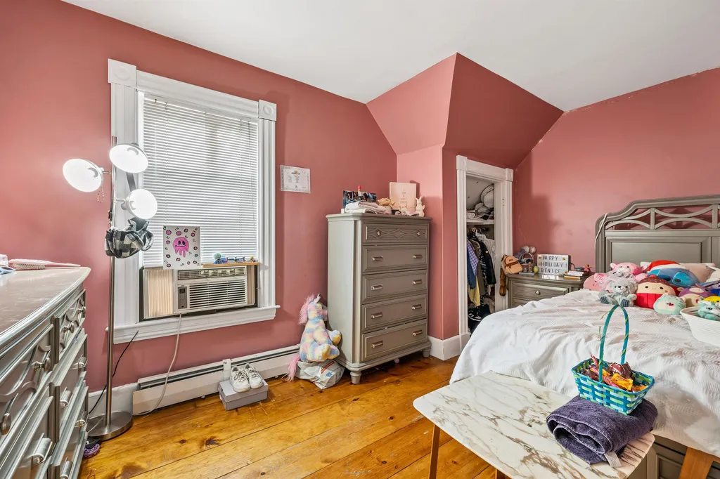 67 Riddle Street Manchester NH 03102