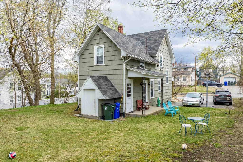 67 Riddle Street Manchester NH 03102
