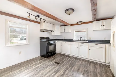 343 Old Lake Shore Road Gilford NH 03249