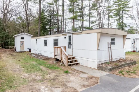 343 Old Lake Shore Road Gilford NH 03249