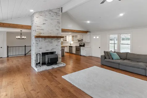 228 Gorham Pond Road Goffstown NH 03045