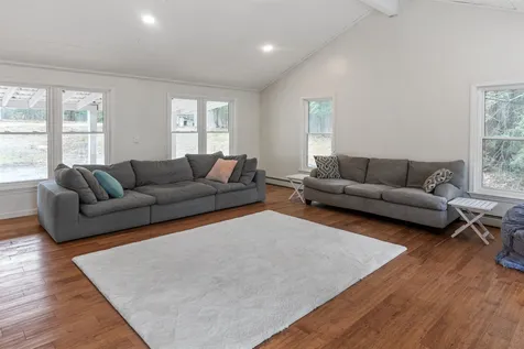 228 Gorham Pond Road Goffstown NH 03045