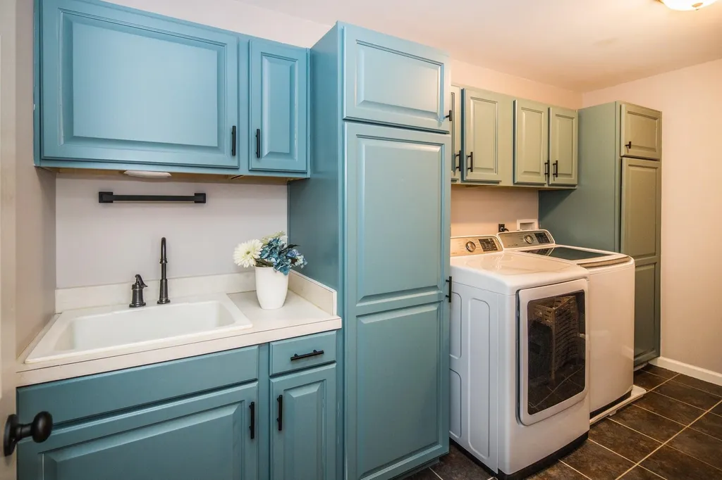 68 Amanda Drive Rutland Town VT 05701