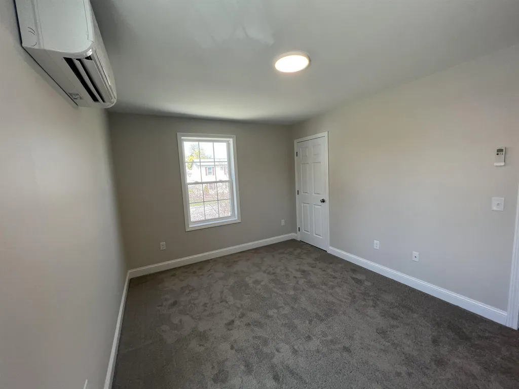 19 Myrtle Street Hillsborough NH 03244