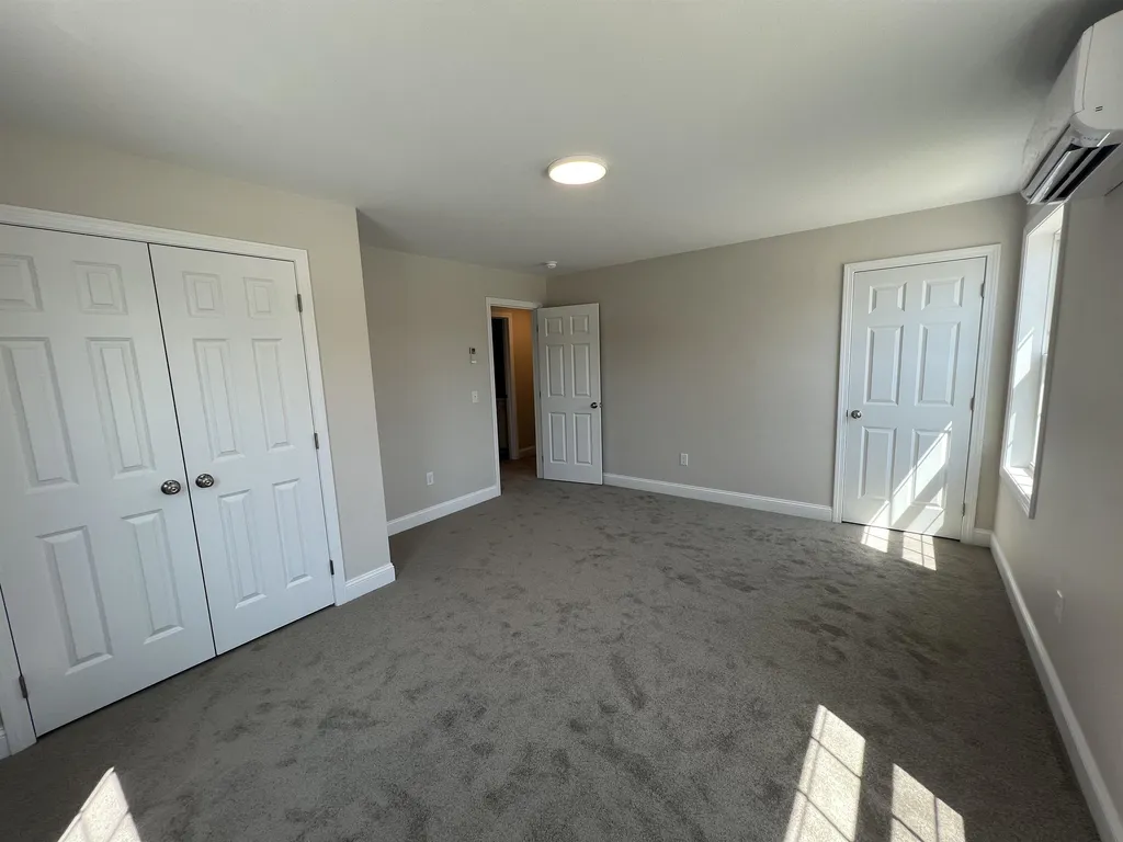 19 Myrtle Street Hillsborough NH 03244