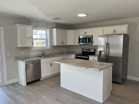 19 Myrtle Street Hillsborough NH 03244