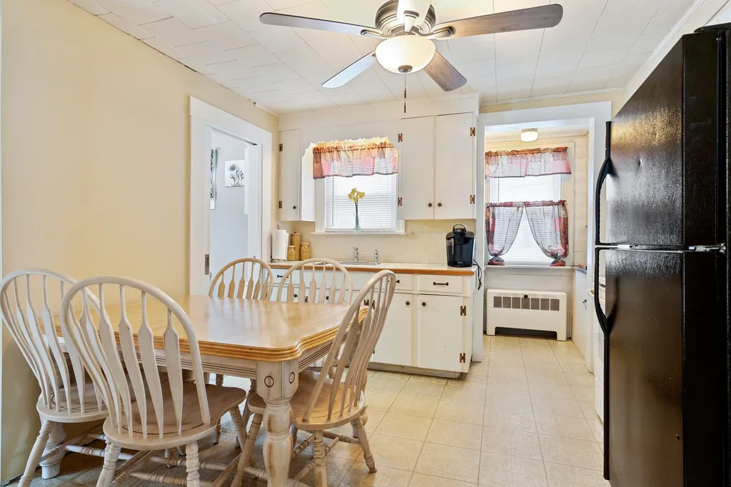579 Granite Street Manchester NH 03102
