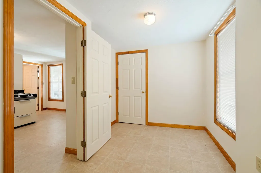 579 Granite Street Manchester NH 03102